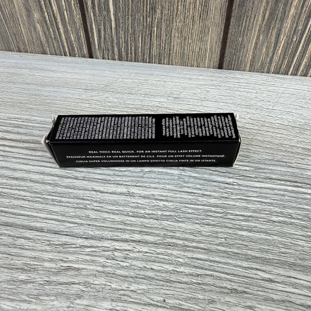 Fenty Beauty Hella Thicc Volumizing Mascara Cuz I'm Black Deluxe Travel Sz .12oz